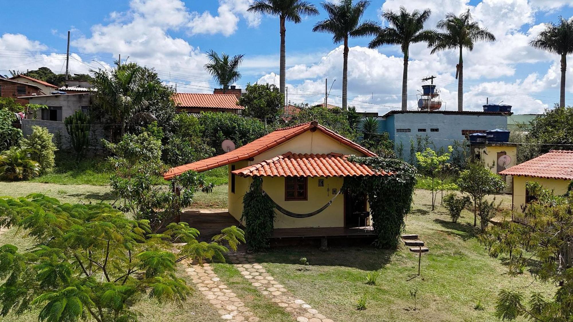 Chales Vila Carrancas - Unidade Centro Екстериор снимка